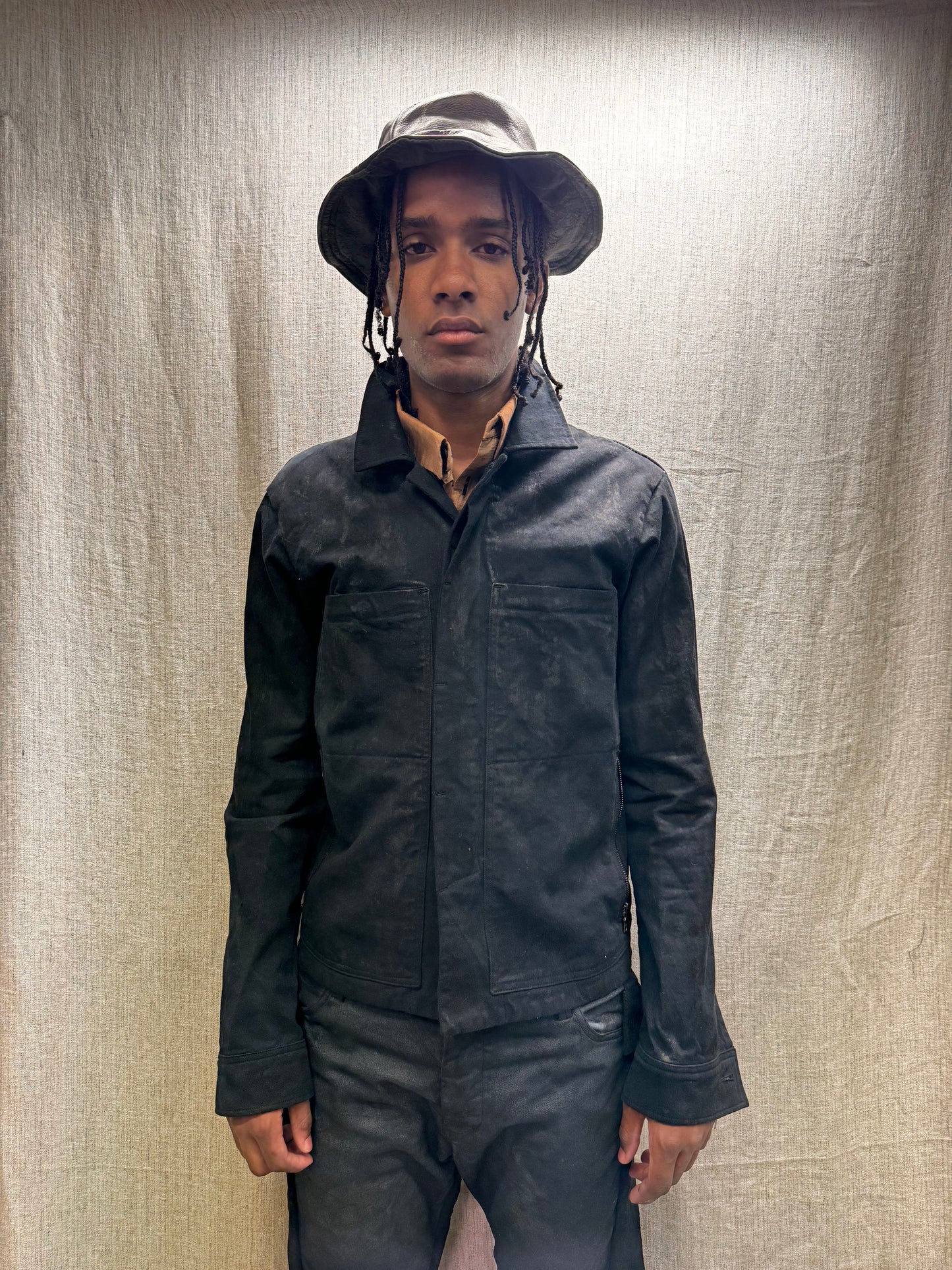 FW24 || FAULTED SHOULDER WORK JACKET || COATED BLACK