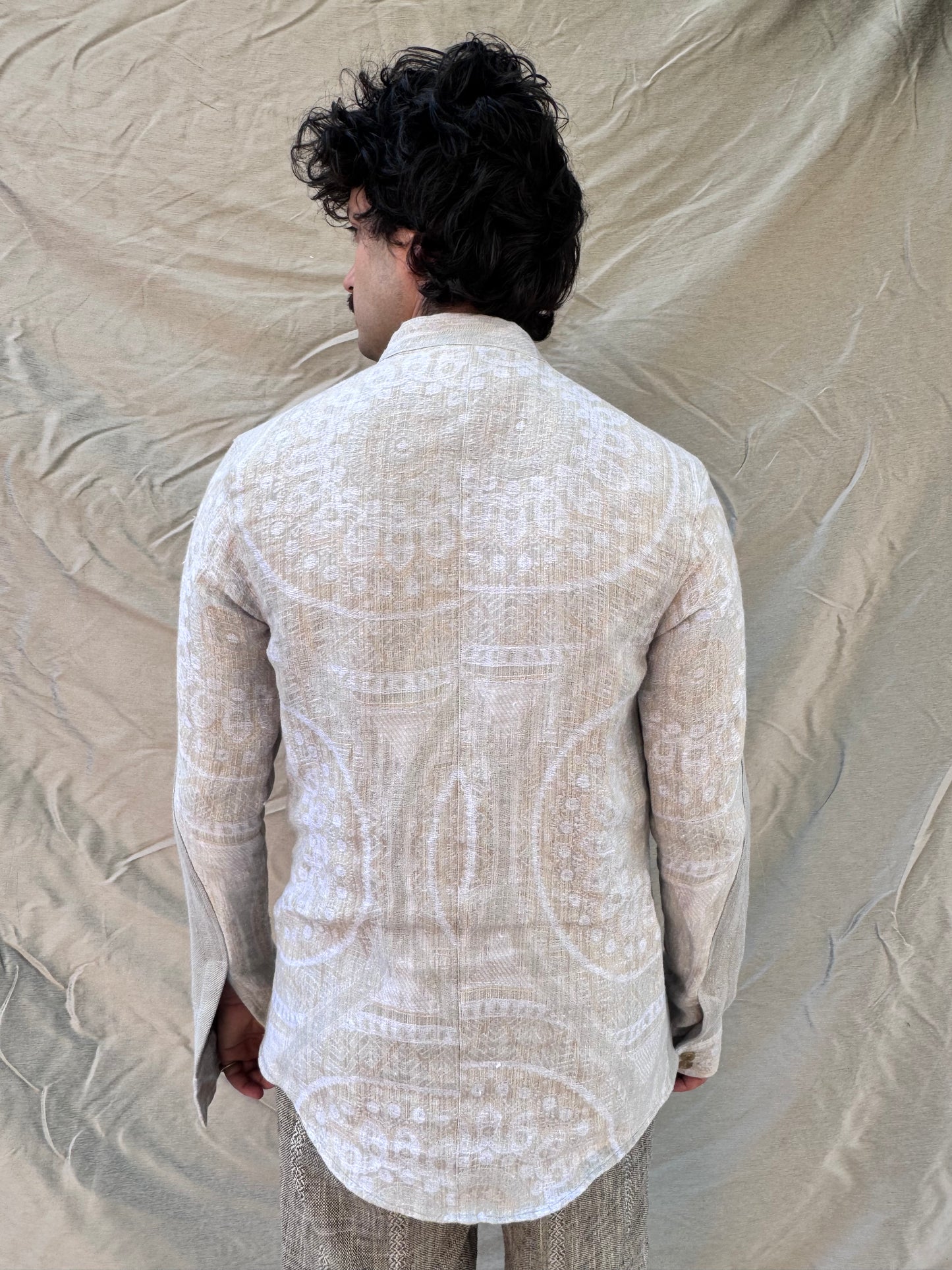 FW25 || FAULTED SHOULDER .5 CLASSIC SHIRT|| 100%  LINEN || ECRU