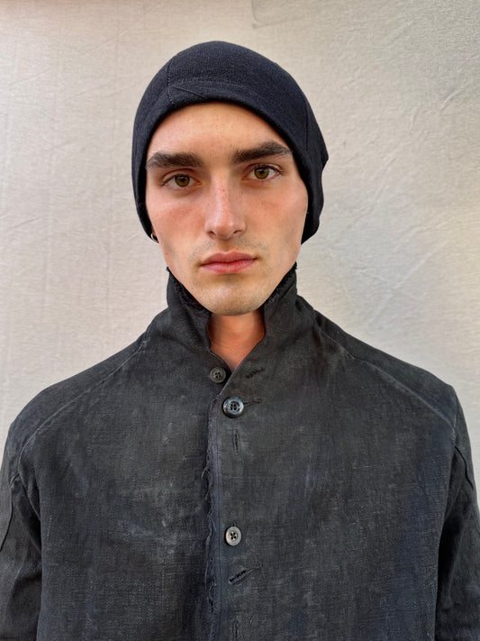 FW25 || TRIANGULAR  PANEL BEANIE || OVERLOCKED ||  BLACK ON BLACK