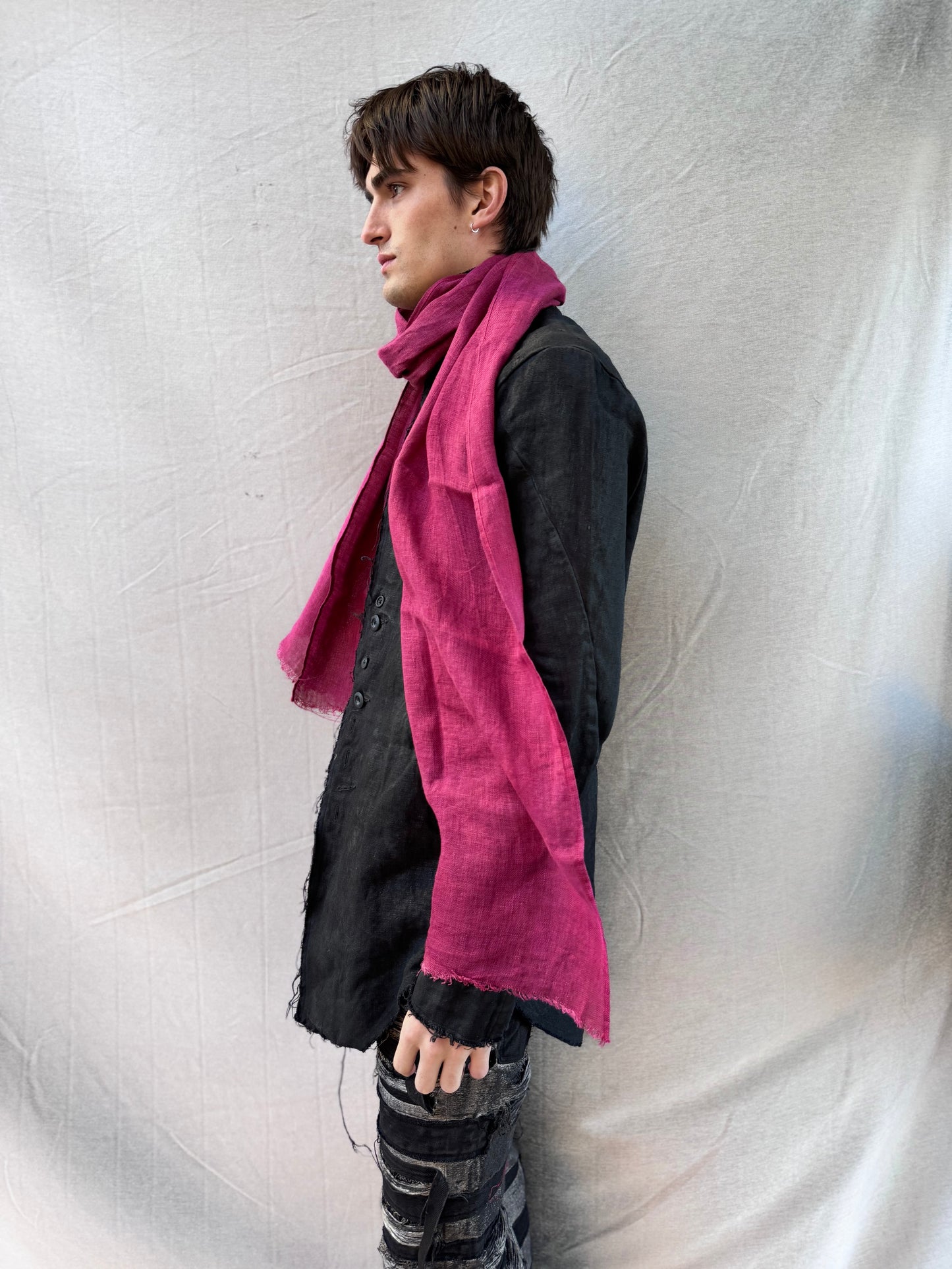 FW25 || CLASSIC LONG SLIM SCARF || LINEN - RED
