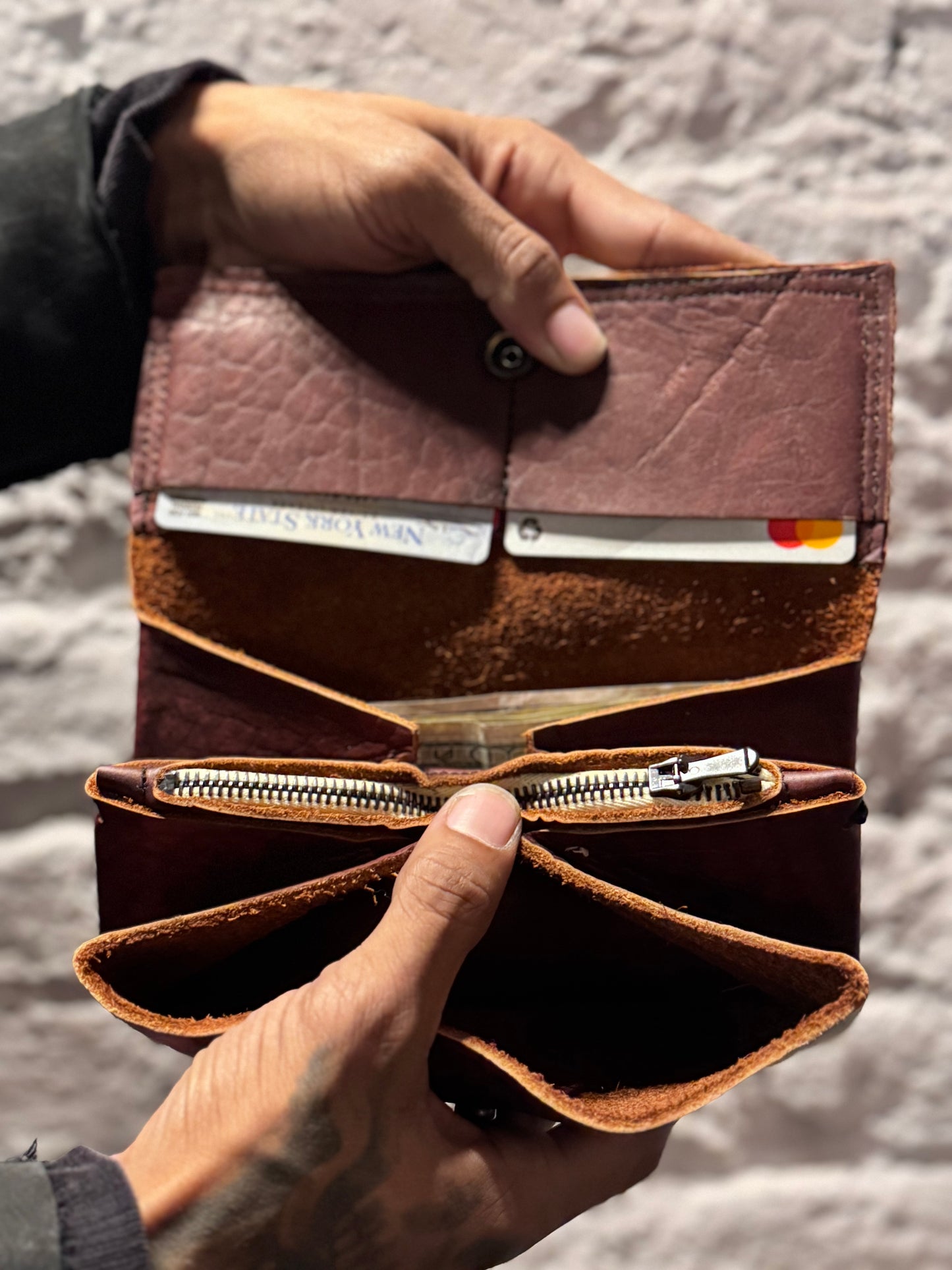 FW25 || WALLET/B\ - OXBLOOD || BISON