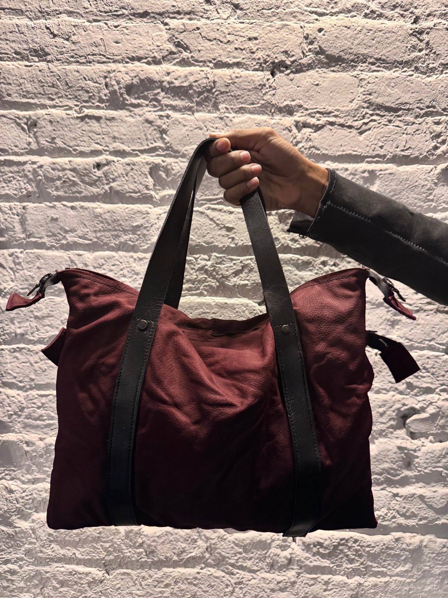FW25 || SIAMESE || MAROON ELK HIDE