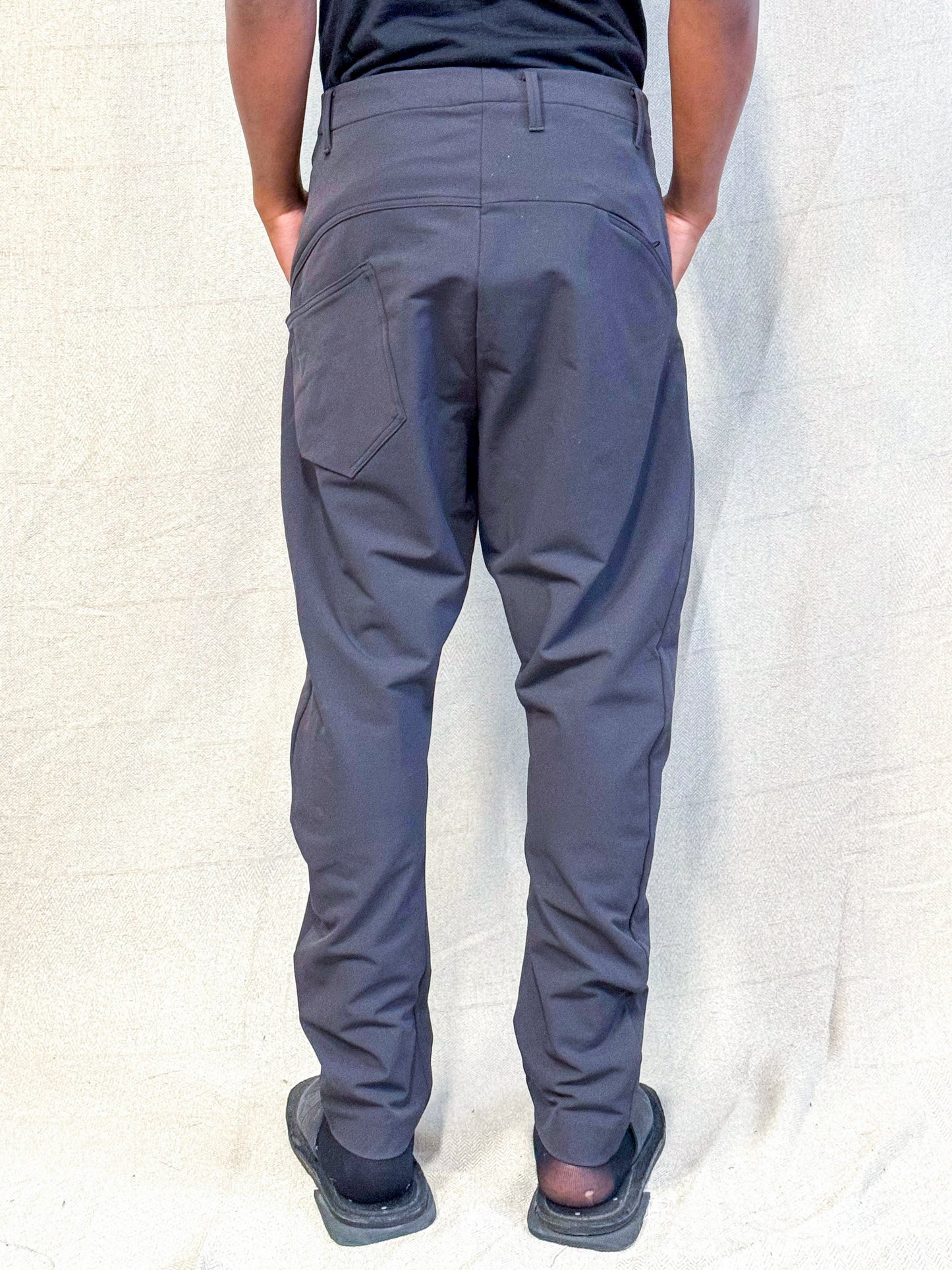 SS24 || ANATOMIC DROP CROTCH HYBRID PANTS || BLACK