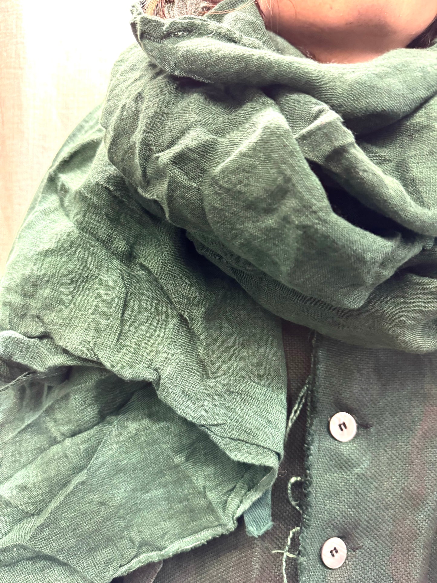 FW24 || LINEN DOUBLE WIDTH SCARF || GANJA GREEN