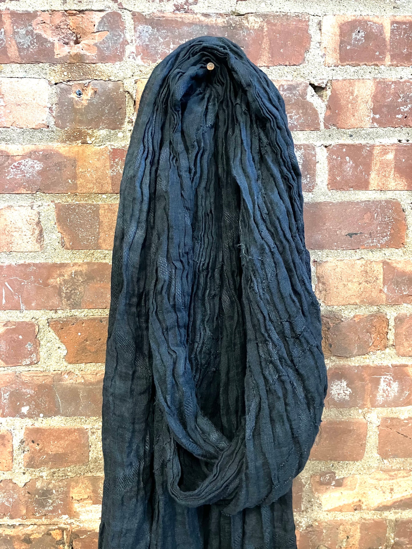 SS23 LINEN DOUBLE WIDTH SCARF - WASHED BLACK